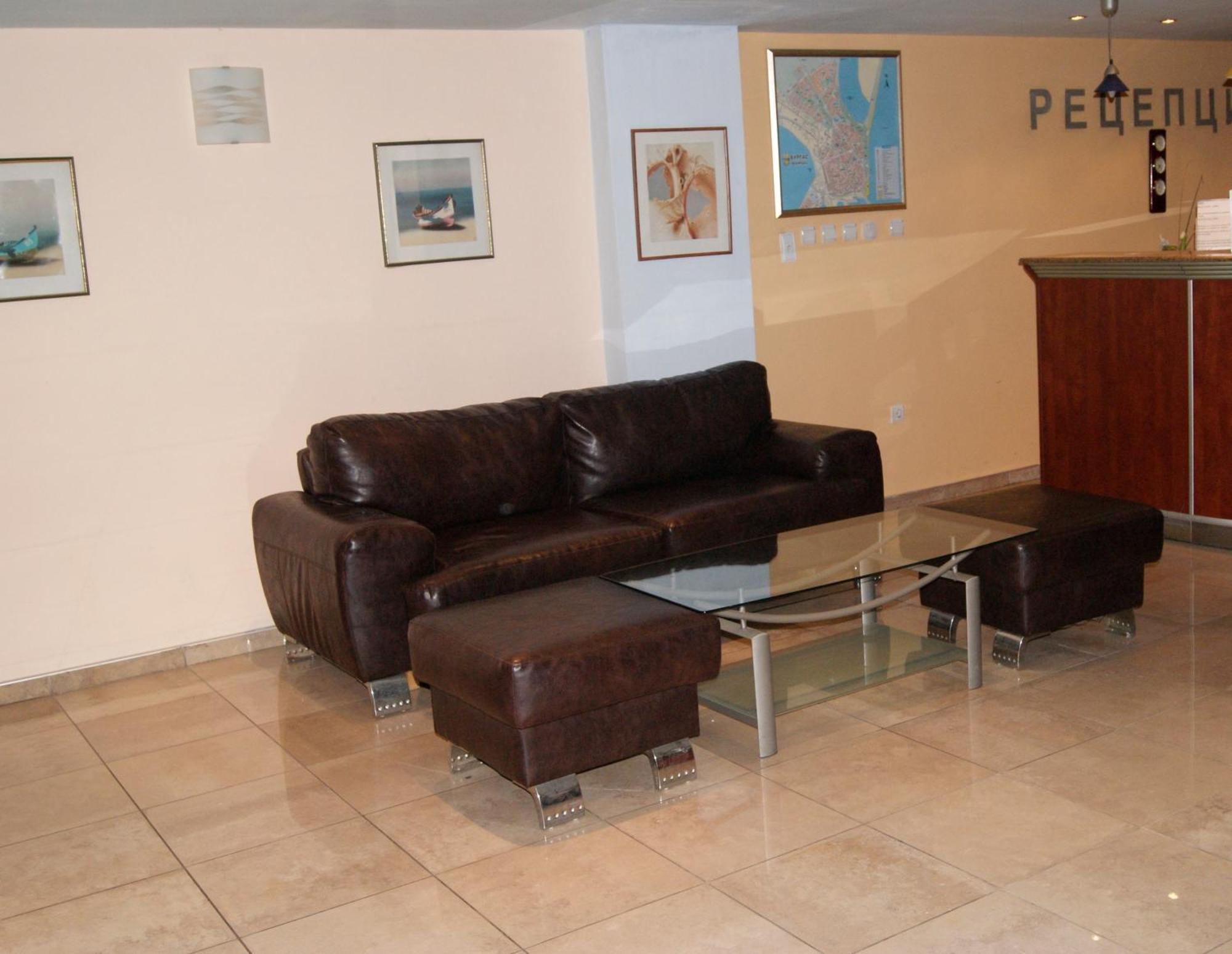 Hotel Fors Burgas ภายนอก รูปภาพ